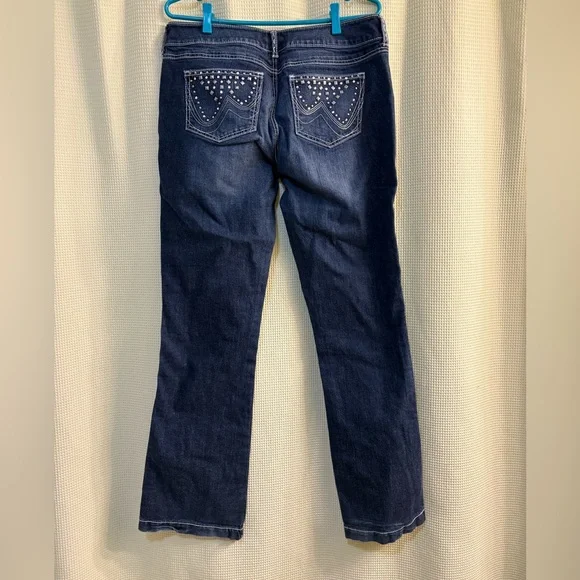 Wrangler Jeans - Picture 3 of 5